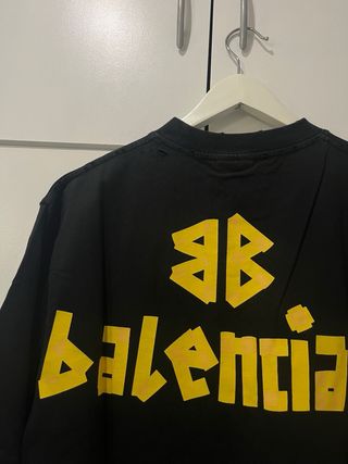 Camiseta Balenciaga Negra Talla S, OVERSIZE