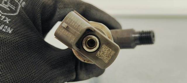 INYECTOR OPEL ASTRA J LIM. 1.6 CDTI 55578075