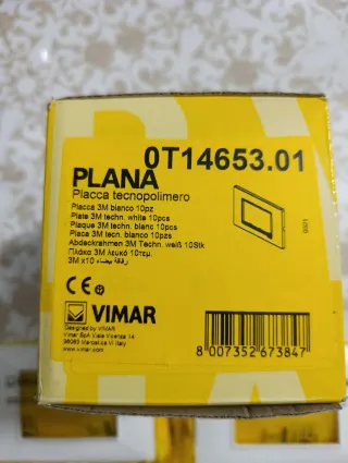 Placca 3 moduli Vimar Plana 8pz