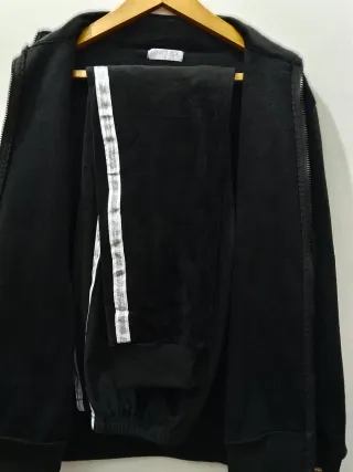 Tuta in velluto calda da donna