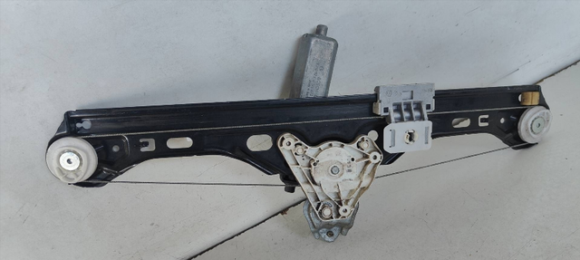 ELEVALUNAS TRASERO IZQUIERDO MERCEDES-BENZ CLASE