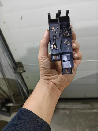 Botonera elevalunas BMW E46 y faros compact