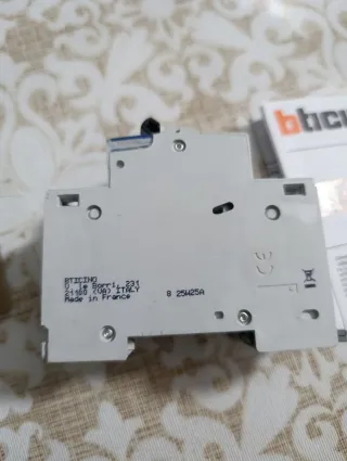 Interruttore Bticino GC8813AC16 C16