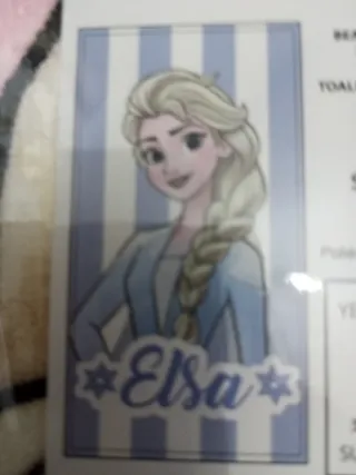 Toalla  diseño de Elsa de Frozen