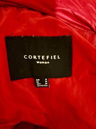 Anorak Cortefiel largo rojo