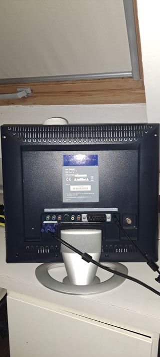 Monitor PC con TV 15 pulgadas Saivod