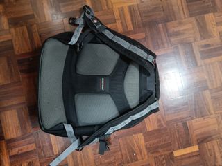 Mochila Portátil Wenger Carbon Negra y Roja