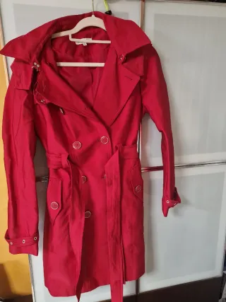 Gabardina Morgan Roja