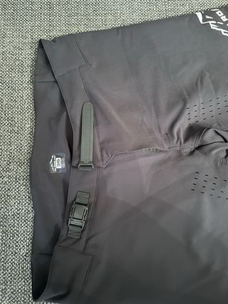 Pantalón transpirable negro