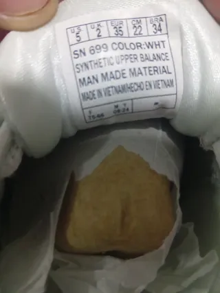 Zapatilla Skechers Dama Blanca y Plateada