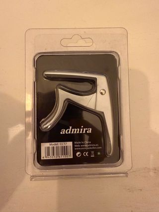 Capo Admira CCT7 para Ukelele