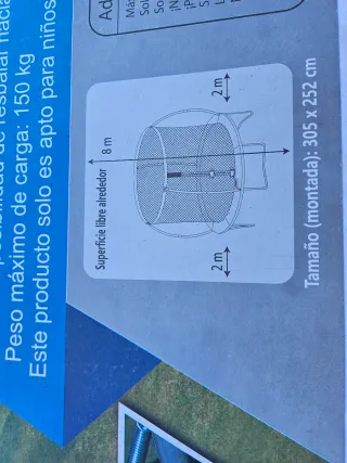 Cama elástica con red de seguridad