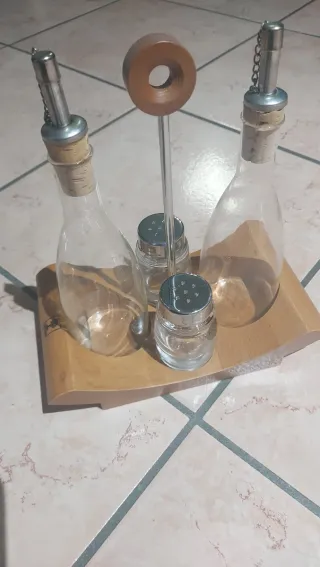 Set condimento legno e vetro della foppapedretti