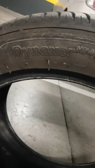 Neumático 215/55/17 94W