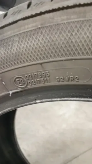 Neumático 215/55/17 94W