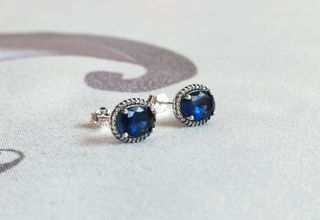 Conjunto azul ovalado