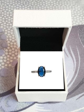 Conjunto azul ovalado