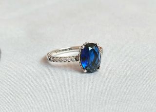 Conjunto azul ovalado