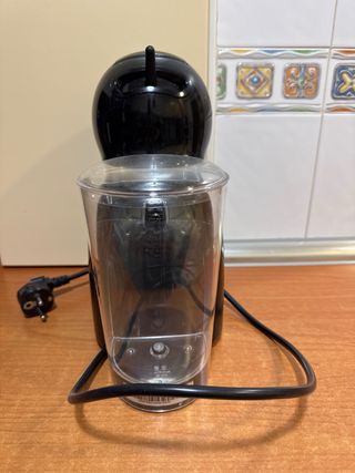 Cafetera Nescafé Dolce Gusto Negra