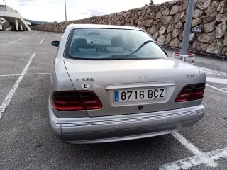 Mercedes-Benz Clase E 2000