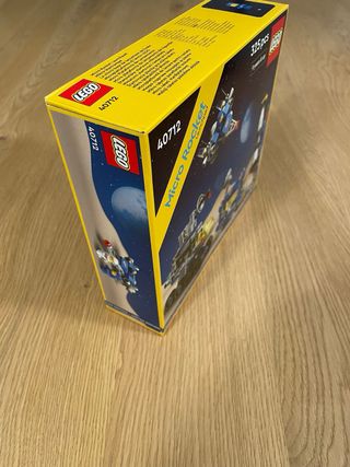 LEGO Micro Rocket Launchpad 40712