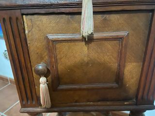 Mesita auxiliar madera y mármol antigua