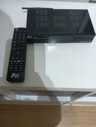 Iris 9800 HD Decodificador Satélite