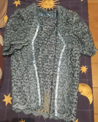 Chaqueta de encaje bordada