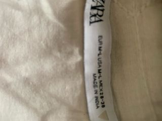 Cazadora Zara bordada flores