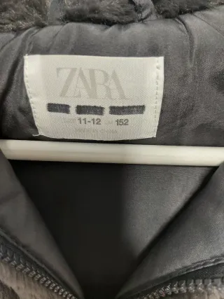 Chaleco pelo niña gris