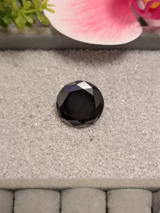 Moissanita Negra Gigante