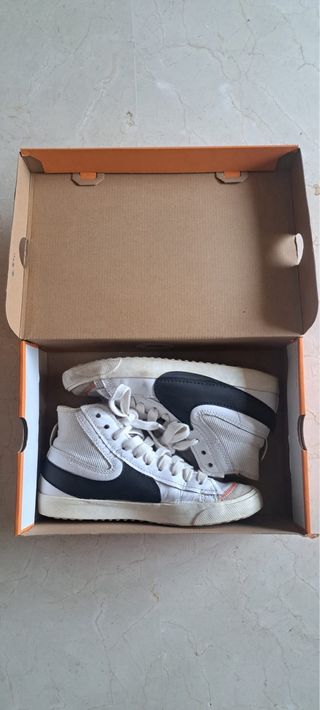 Zapatilla Nike Blazer Mid 77 Jumbo