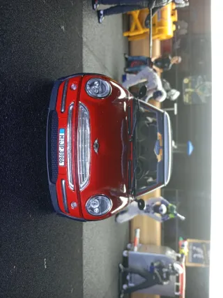 Mini Cooper 2001 Burago Rojo 1/18