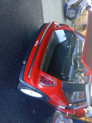 Mini Cooper 2001 Burago Rojo 1/18