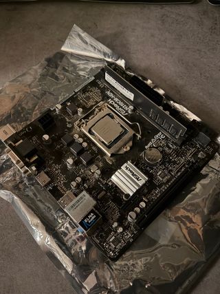 Placa Base + Procesador + RAM