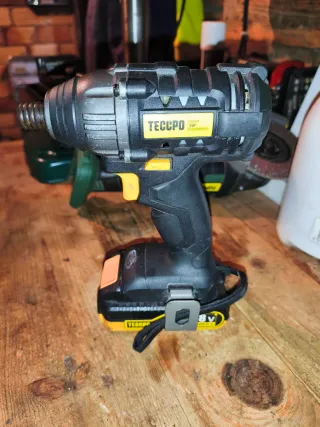 Taladro y Atornillador Inalámbrico