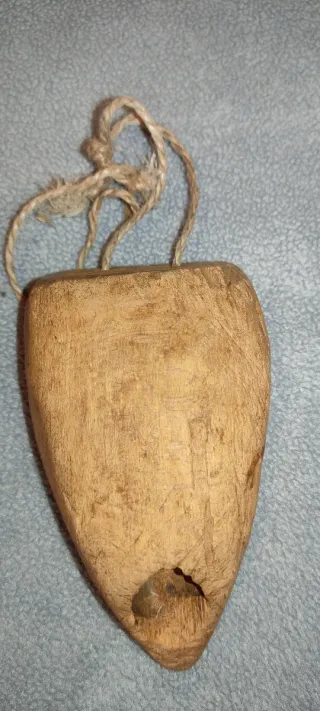 Zoquetas de madera antiguas