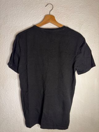 Camiseta Zara Negra Básica slim fit