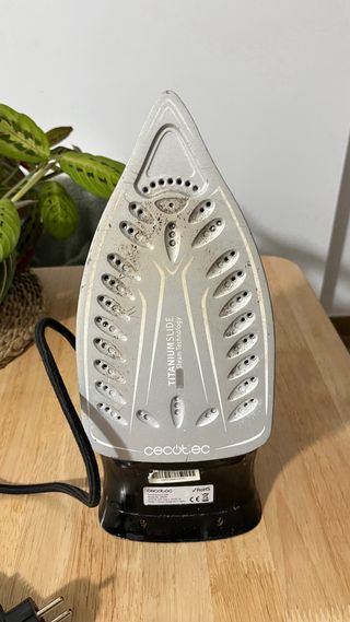 Plancha de ropa Cecotec 3000W