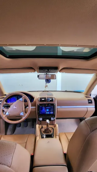 Porsche Cayenne 2004