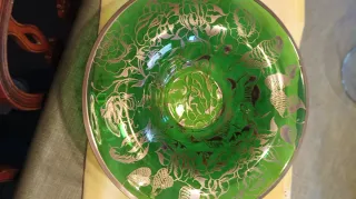 Frutero de vidrio verde plata flores años 50