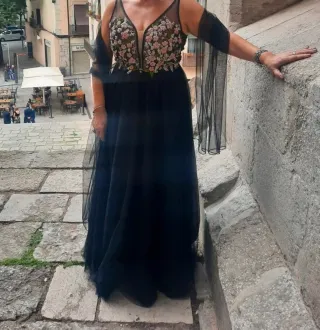 Vestido Fiesta Marfil Barcelona Negro Flores