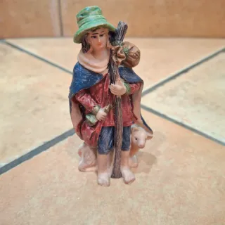 Personaggio presepe pastore con sacco e pecora