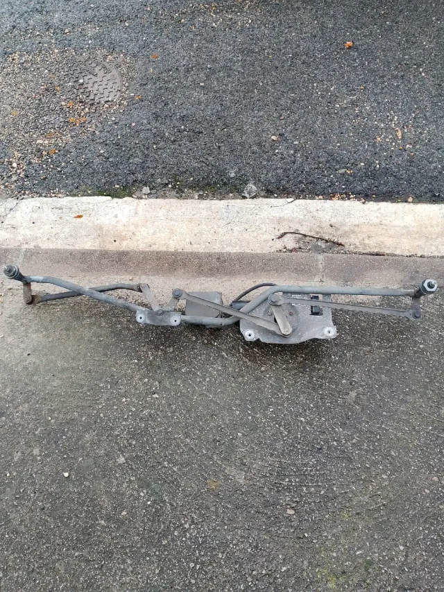 Mecanismo Limpiaparabrisas con Motor
