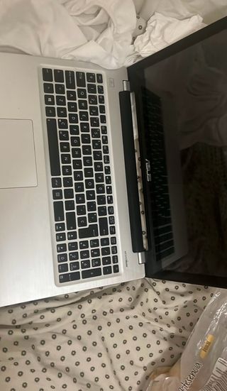 Portátil Asus Plata y Negro