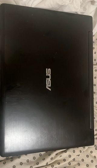 Portátil Asus Plata y Negro