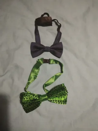 Pajaritas grises y verdes