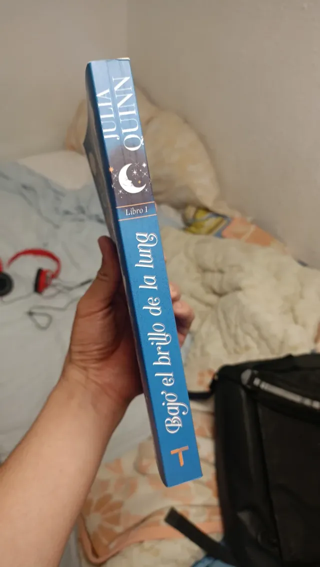 Bajo el brillo de la luna