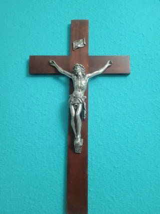 Crucifijo antiguo