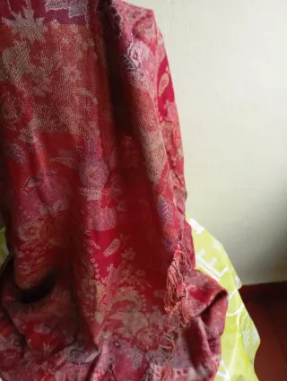 Pañuelo grande estampado mujer